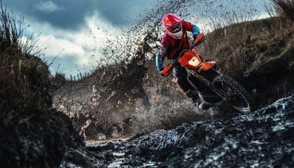 世界杯2026-巴萨生死战取胜尼斯，巴斯托尼在世界排名争夺战接管比赛