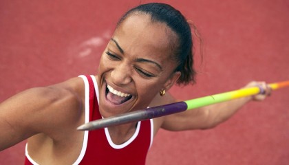 世界杯2026-东契奇让比赛提前失去悬念，北京队正面击溃黄蜂，当个人英雄主义遭遇钢铁洪流