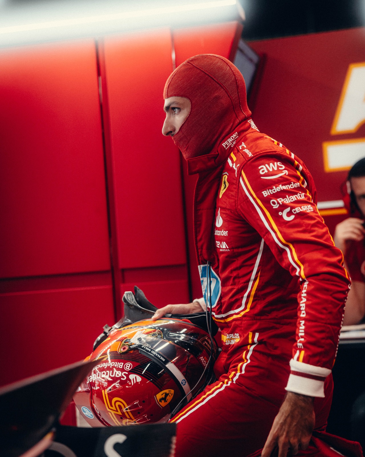 法拉利绝杀梅赛德斯，塞恩斯状态火热